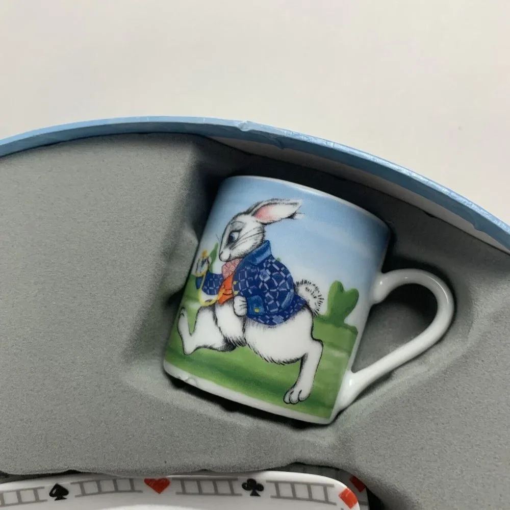 Cardew Design Alice‎ in Wonderland Teaparty Cup and Saucer Box Set of Five 6199
